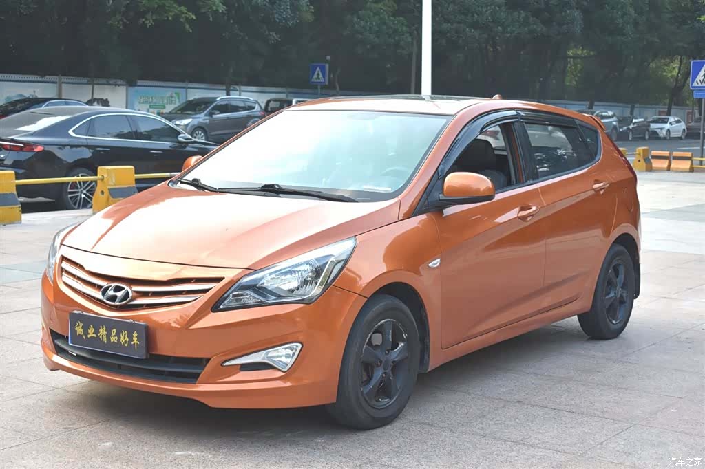 Hyundai GLX, 2014 1