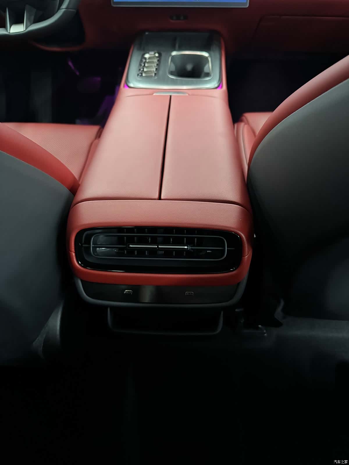 Xiaomi SU7, 2024 9