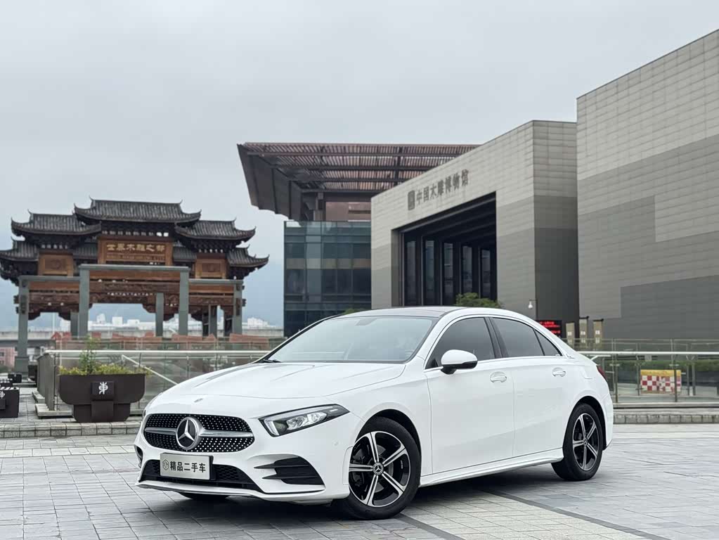 Mercedes-Benz A-Class A 2020 A 200 L Sport