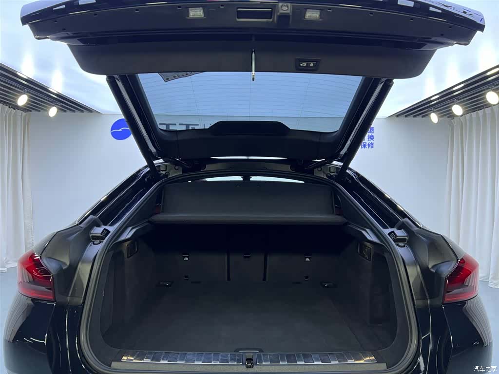 BMW X6, 2022 25