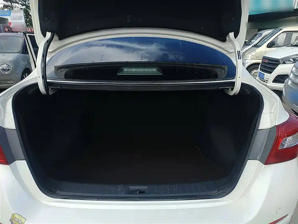 Nissan Sylphy Pure Electric