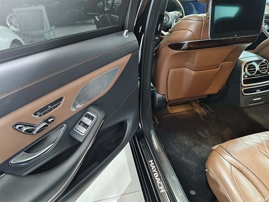 Maybach S-Class, 2018 12