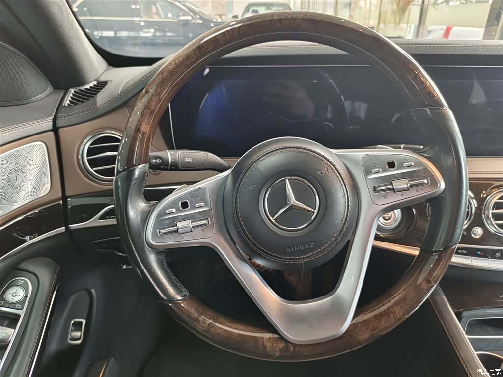 Maybach S-Class, 2018 6