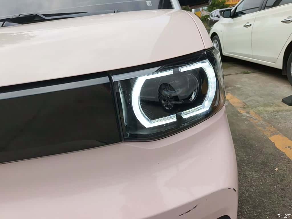 Wuling MINIEV, 2021 24