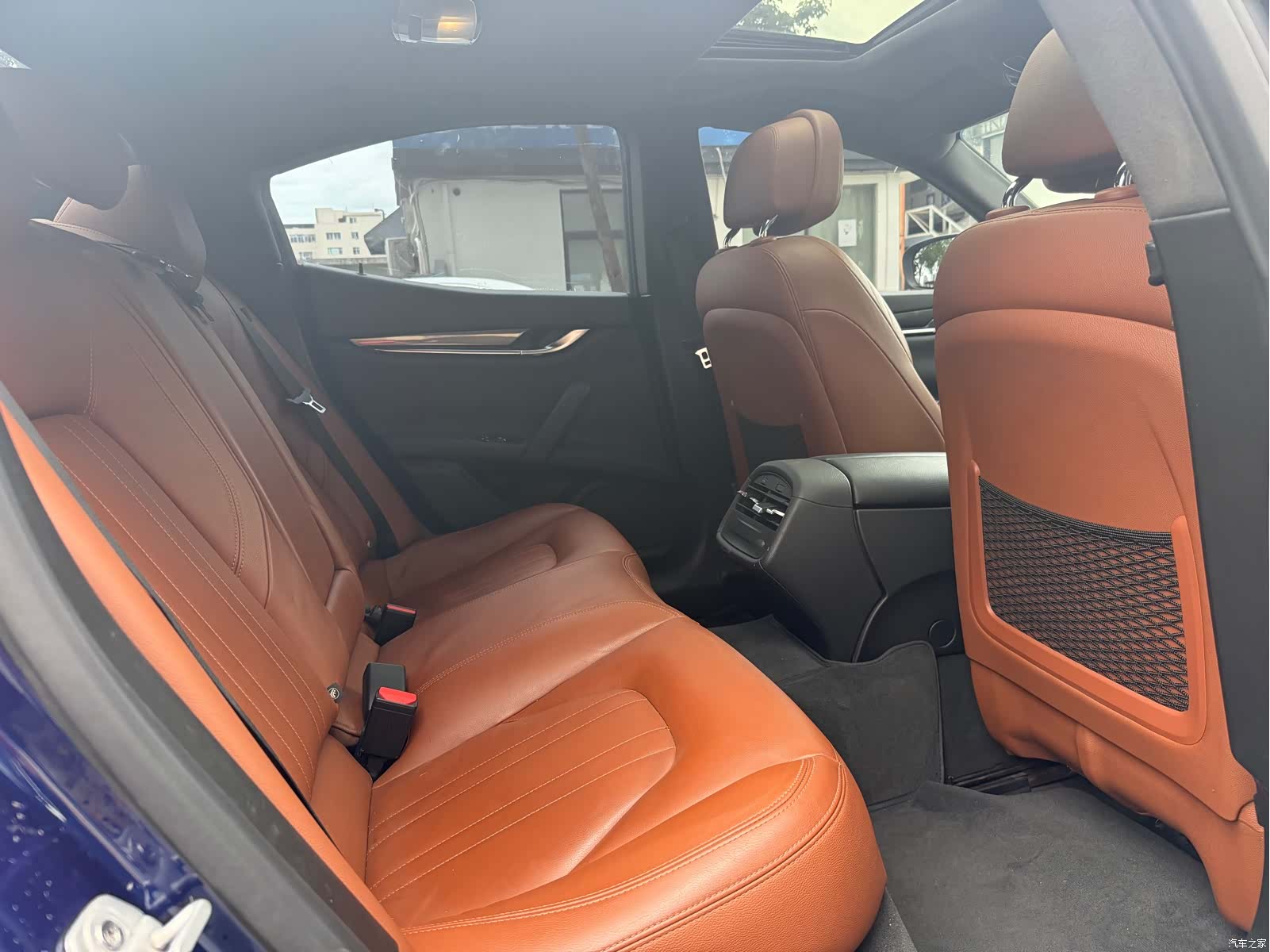 Maserati Ghibli, 2018 15
