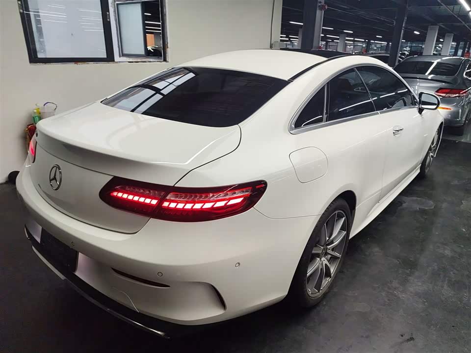 Mercedes-Benz E-class Mercedes-Benz E-class