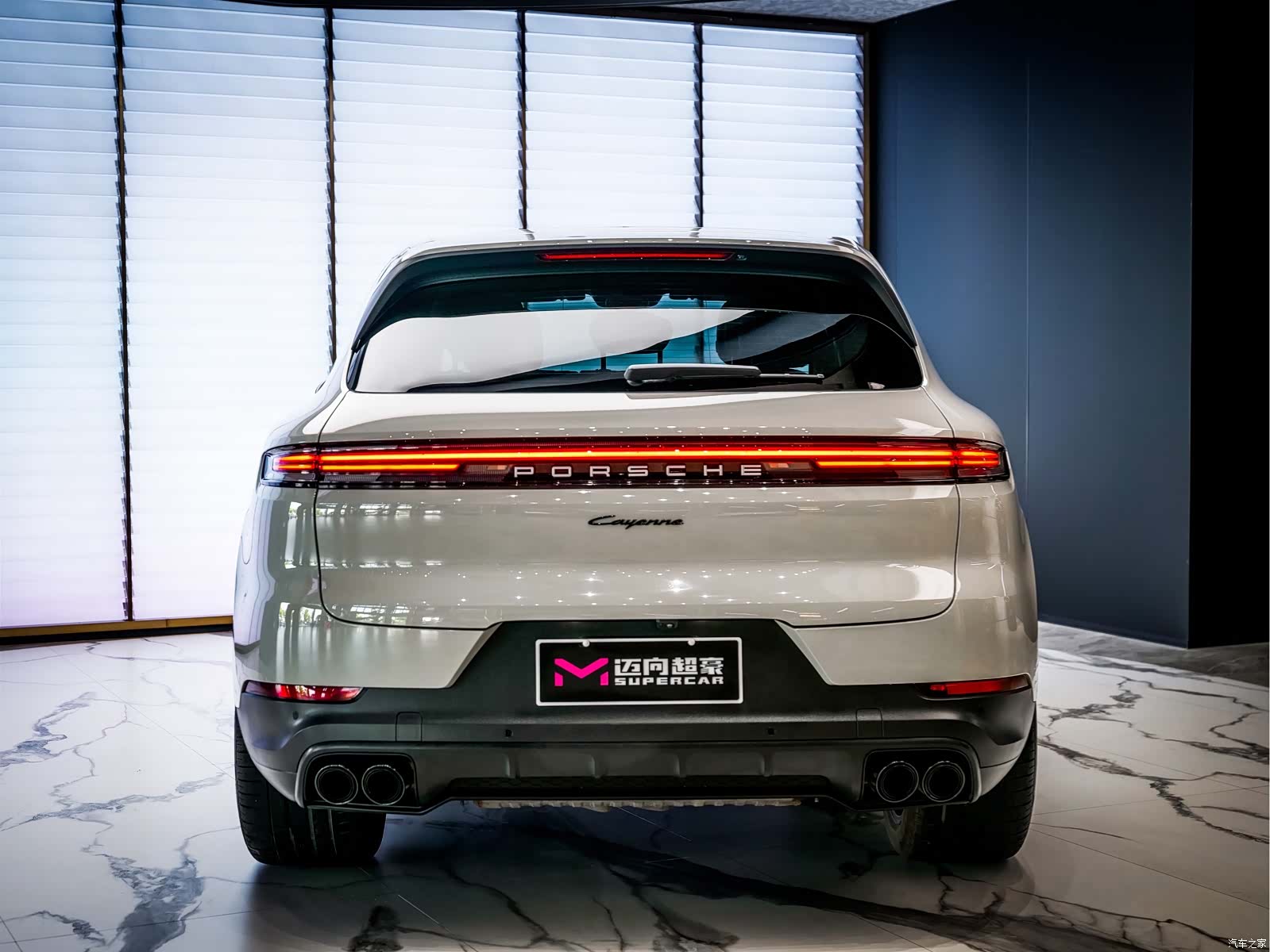 Porsche Cayenne, 2024 3