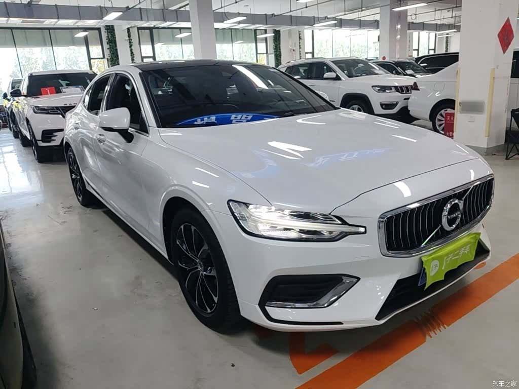 Volvo S60, 2021 4