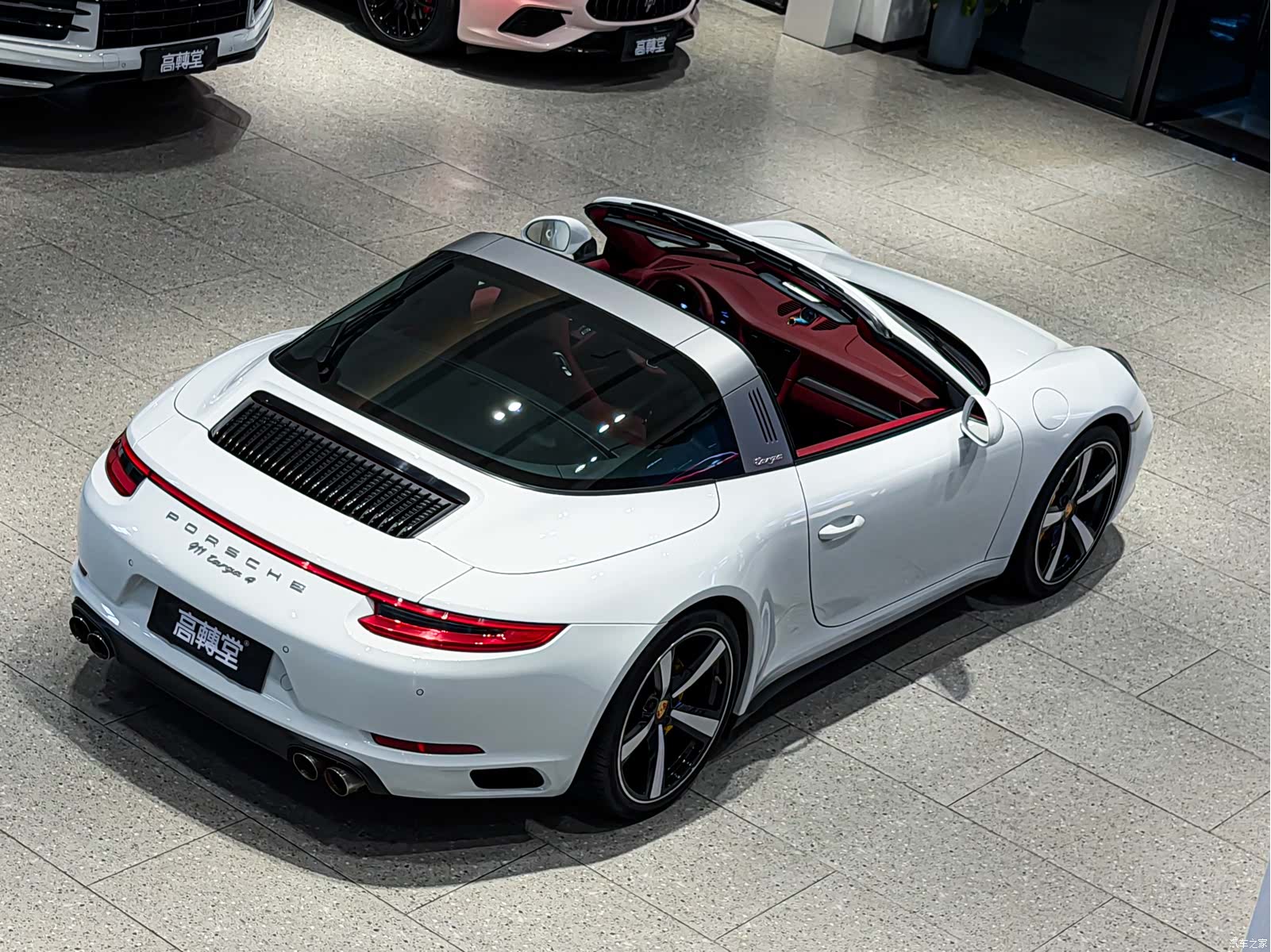 Porsche 911, 2018 13