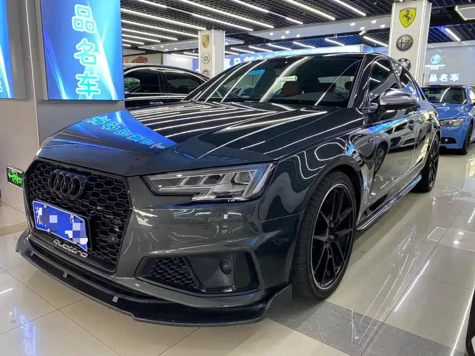 Audi S4 Audi S4