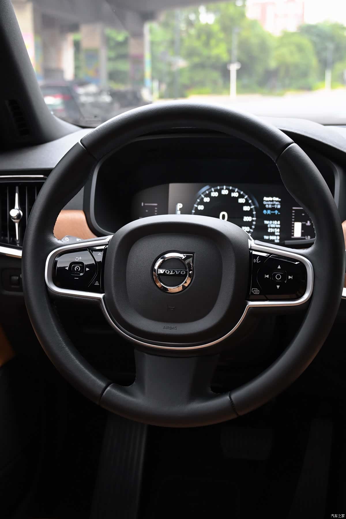 Volvo S90, 2018 32