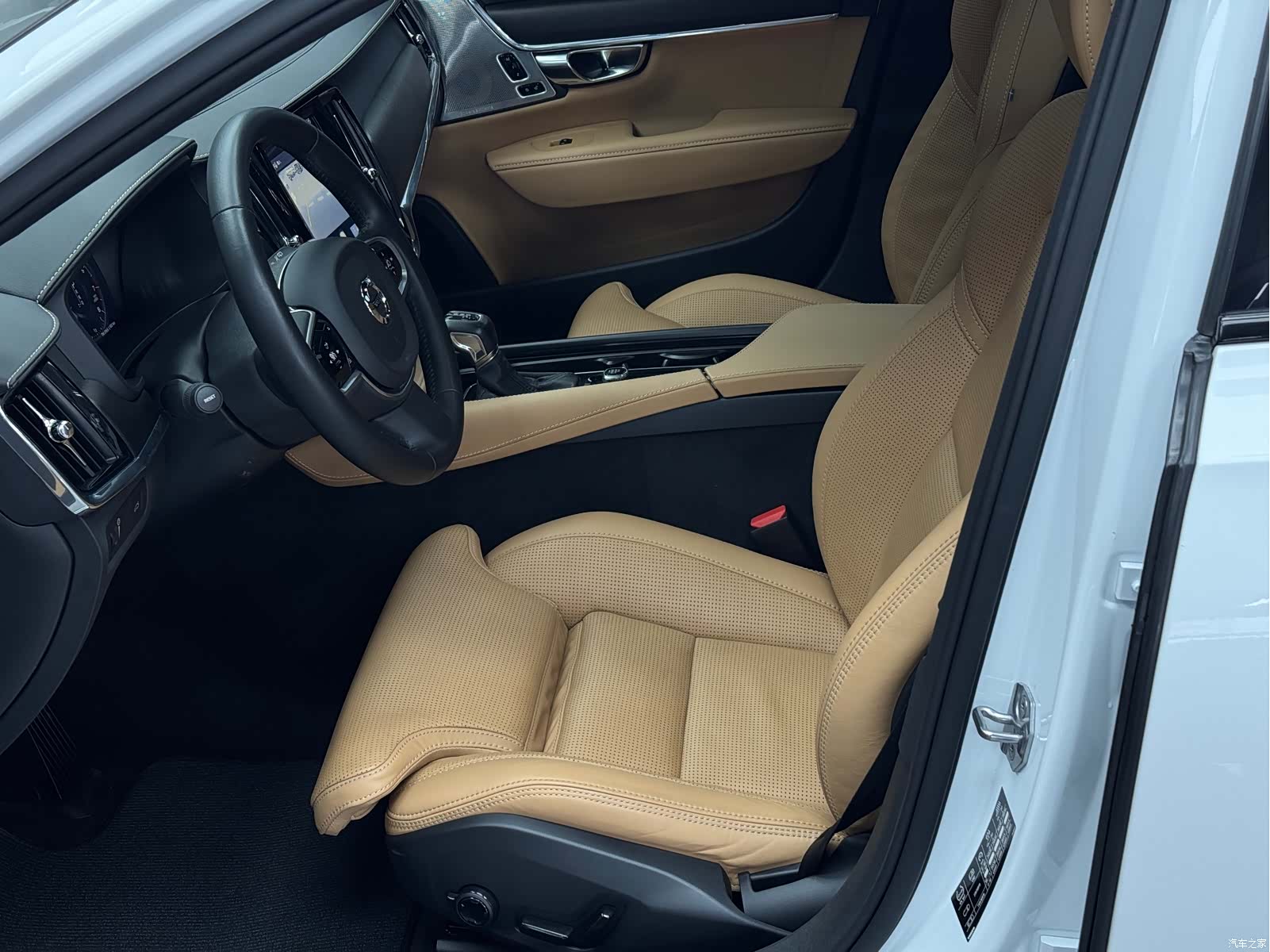 Volvo V90, 2018 12
