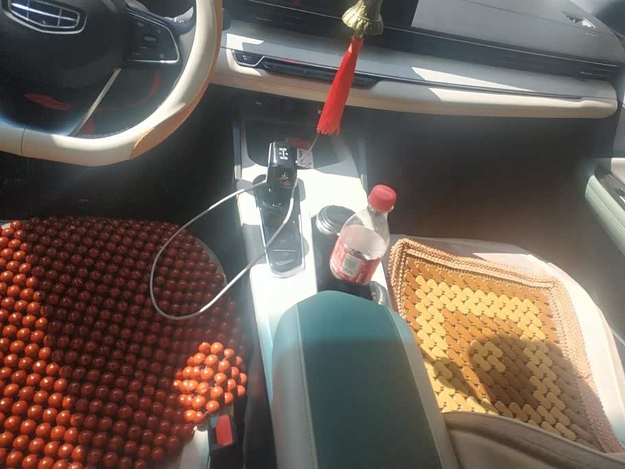 Geely Emgrand L HiP Geely Emgrand L HiP
