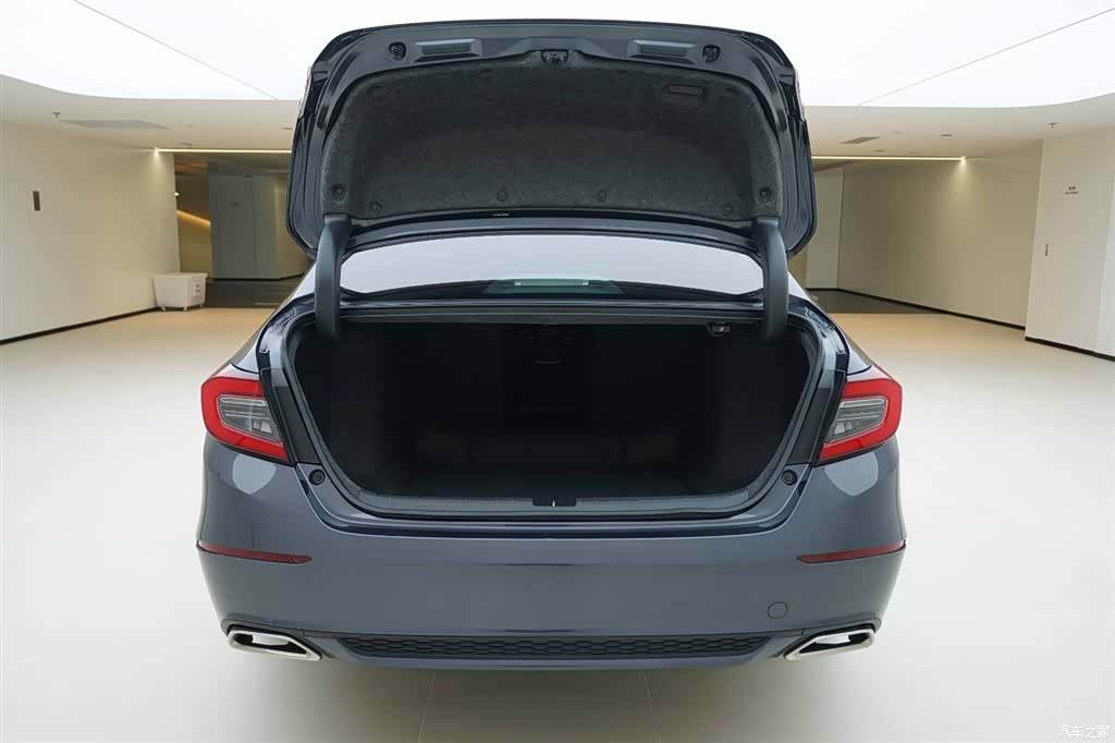 Honda Accord, 2022 6