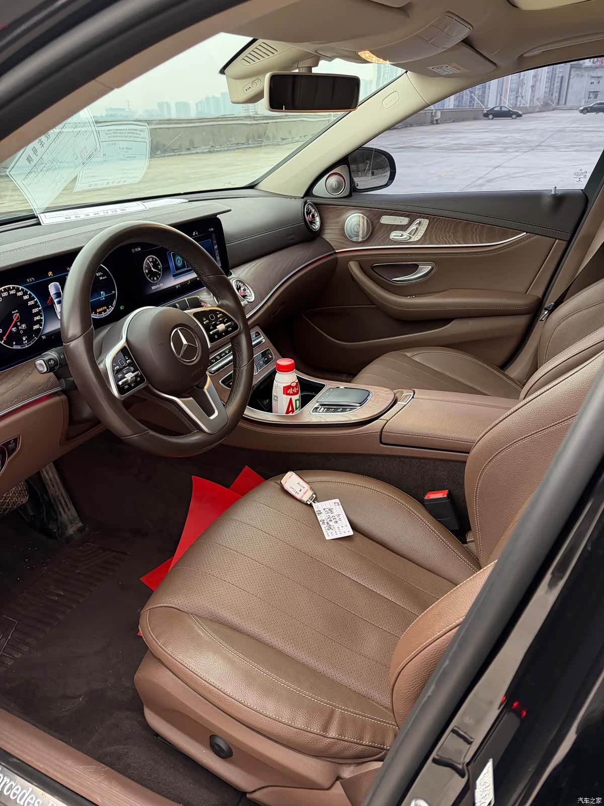 Mercedes-Benz E-Class, 2020 4