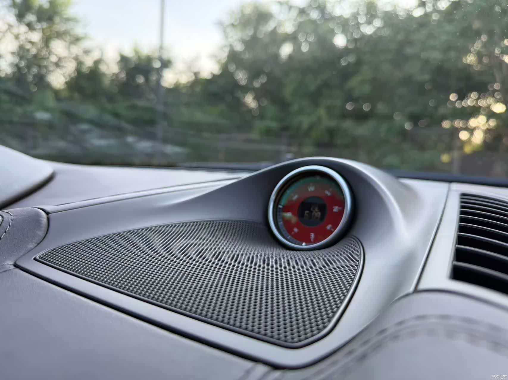 Porsche Cayenne, 2012 19