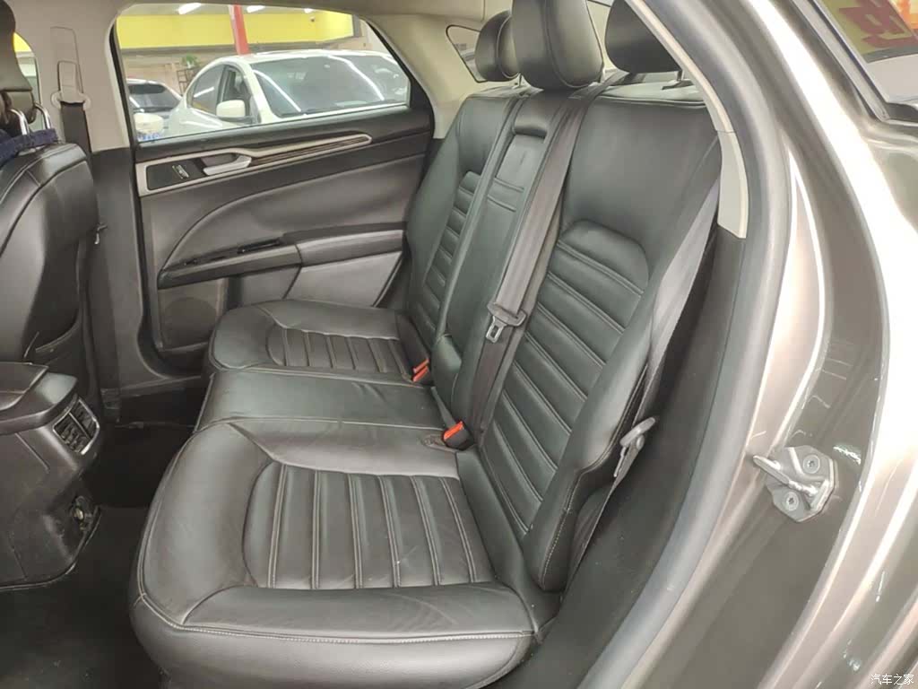 Ford Mondeo, 2015 17