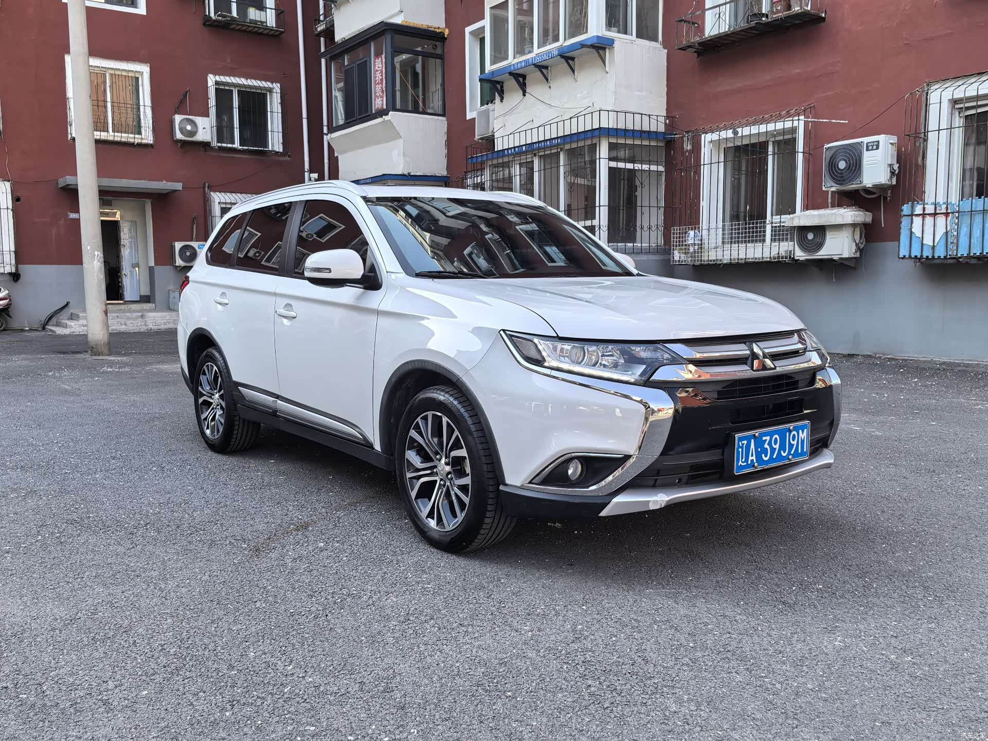 Mitsubishi Outlander, 2017 3