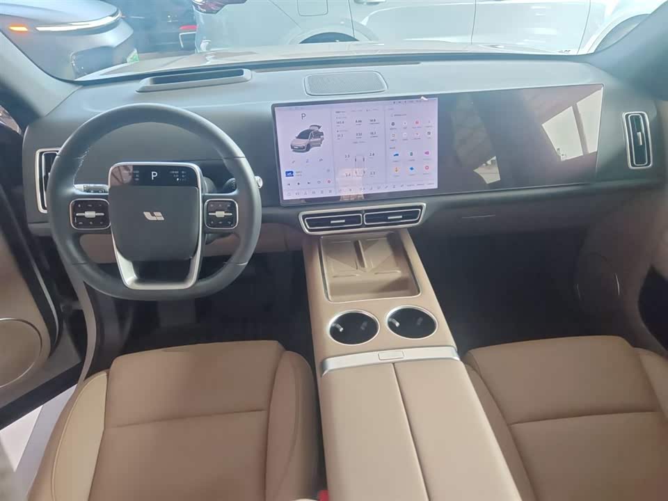 Li Auto Ideal L6