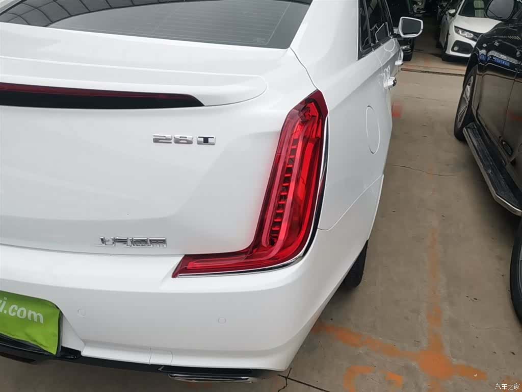 Cadillac XTS, 2018 8