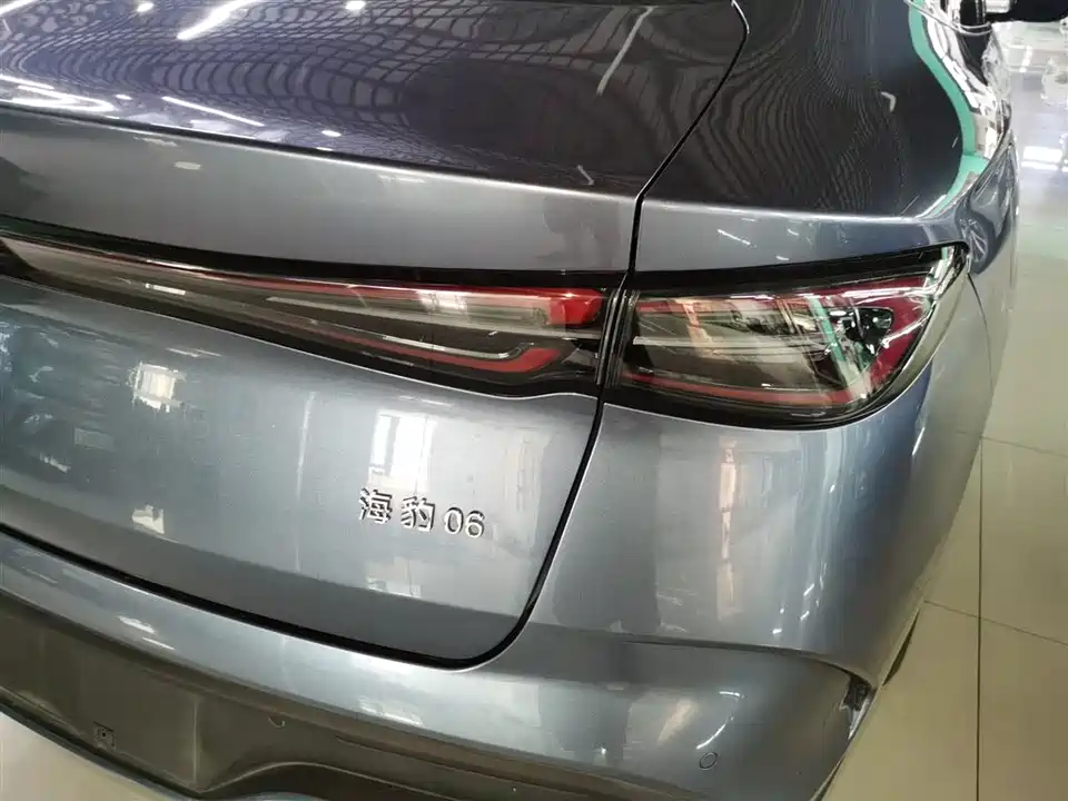 BYD Seal 06