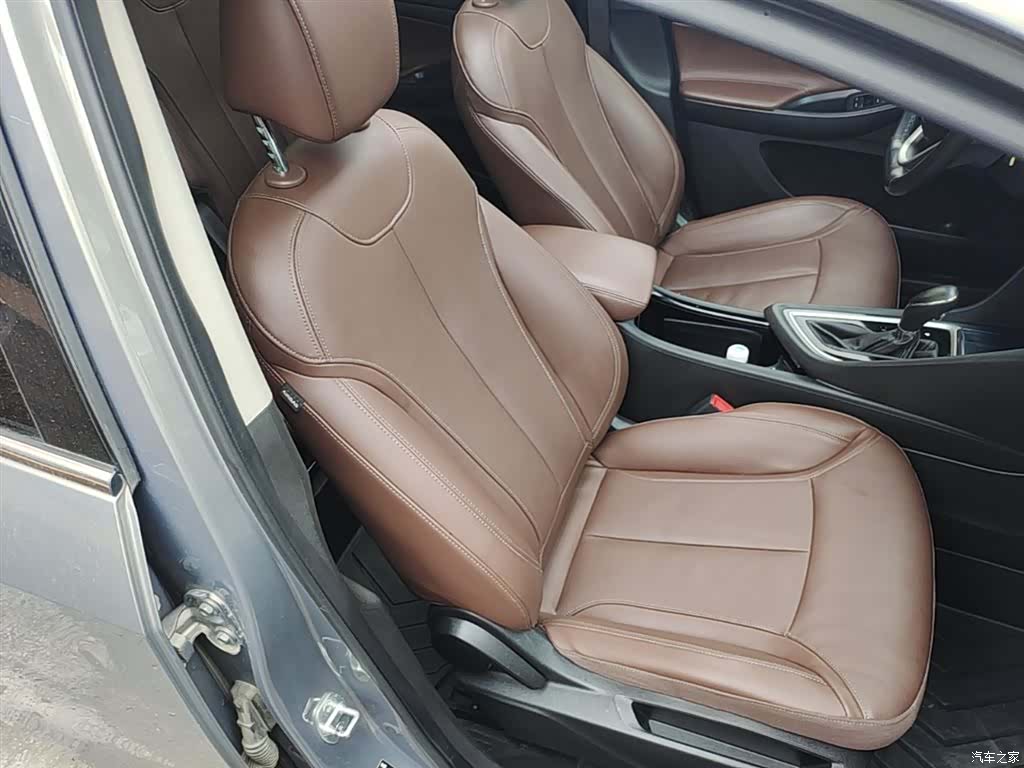 Buick GL6, 2019 24