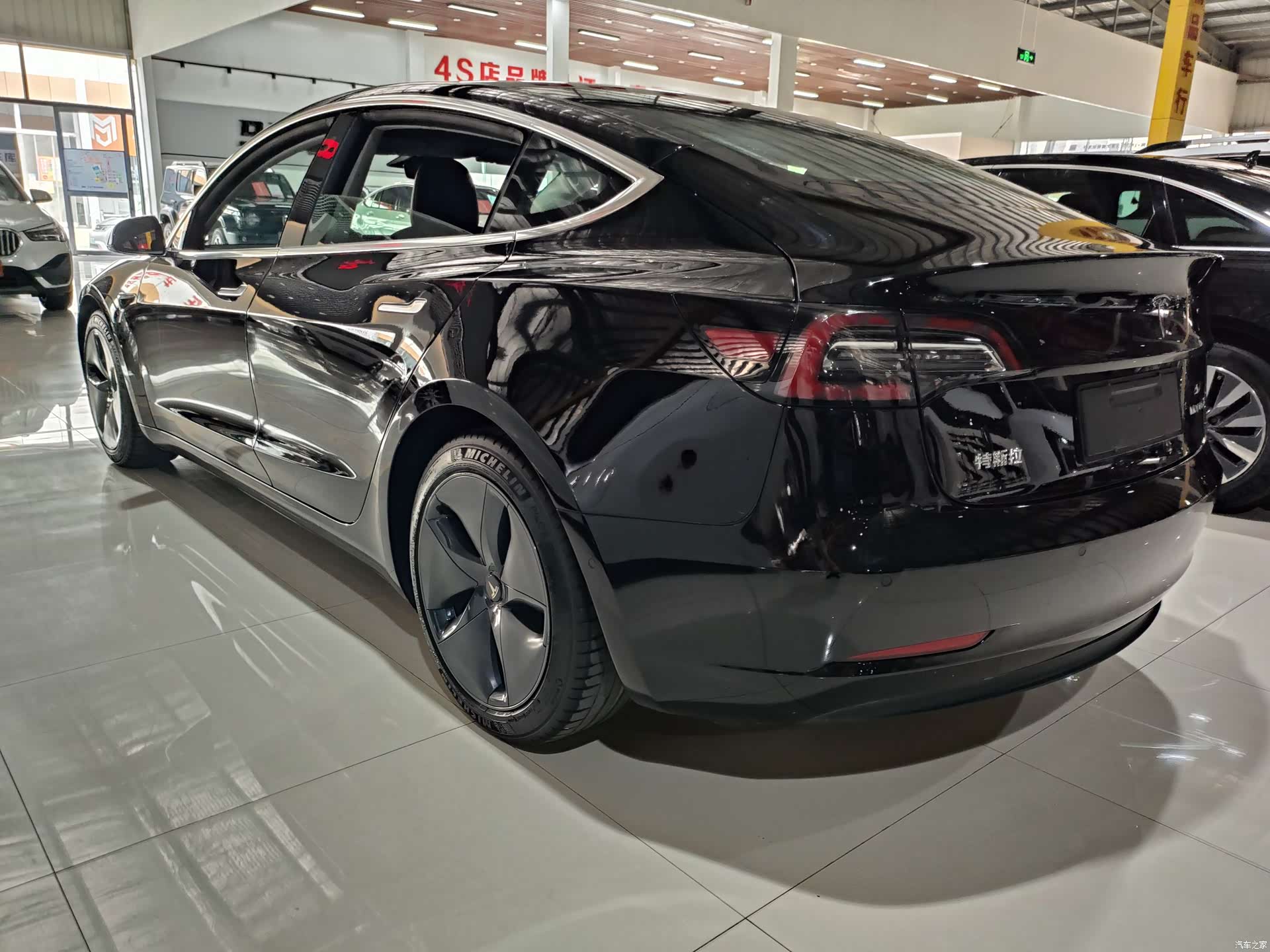 Tesla Model 3, 2021 6
