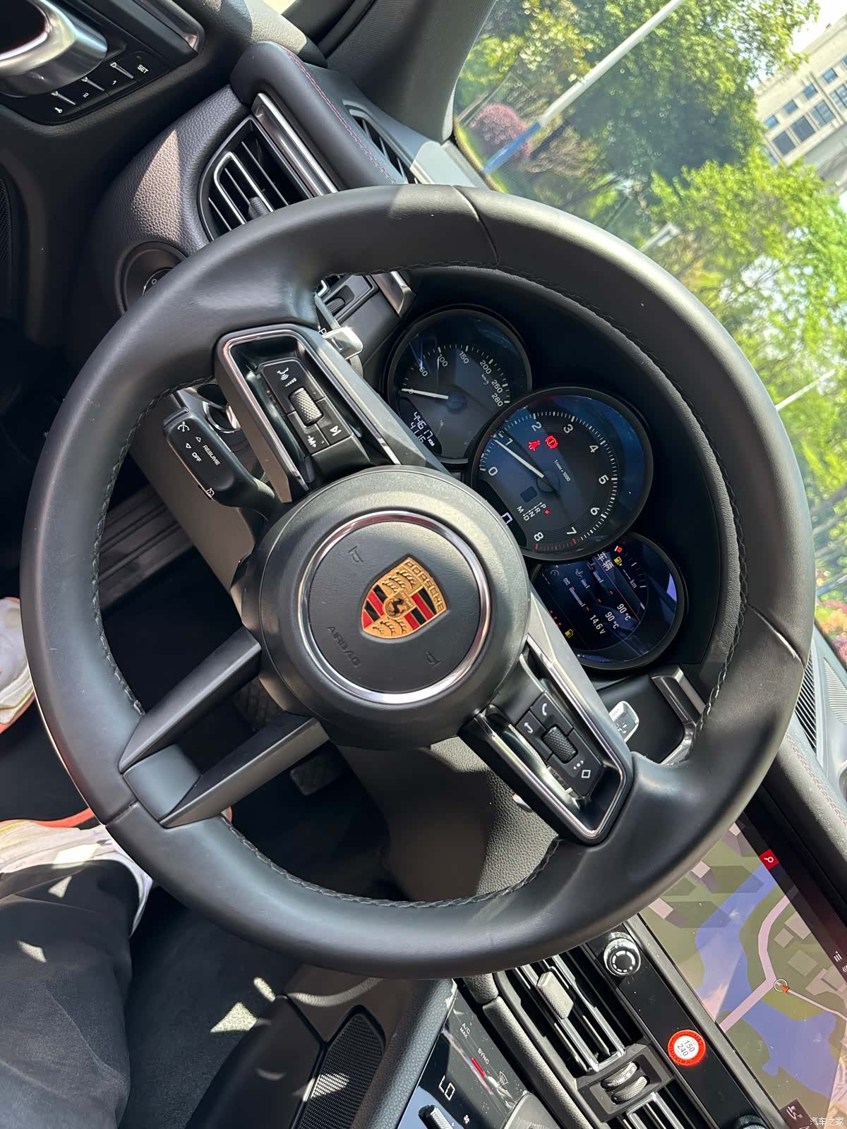 Porsche Macan, 2022 8