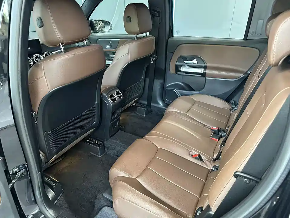 Mercedes-Benz GLB Mercedes-Benz GLB