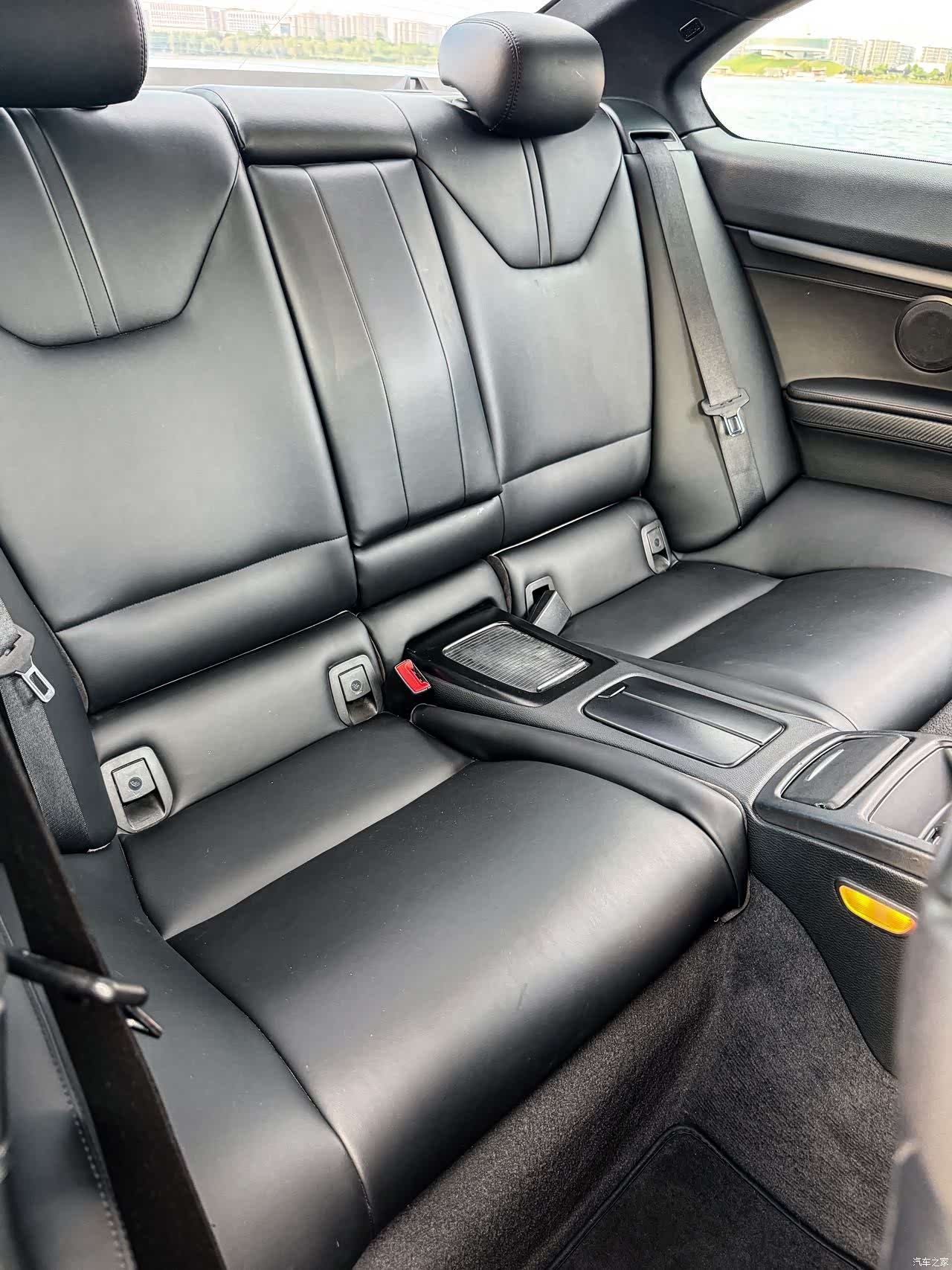BMW M3, 2013 15