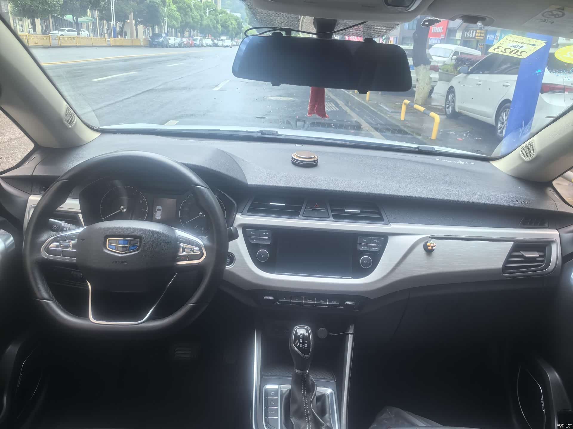 Geely X3, 2019 10