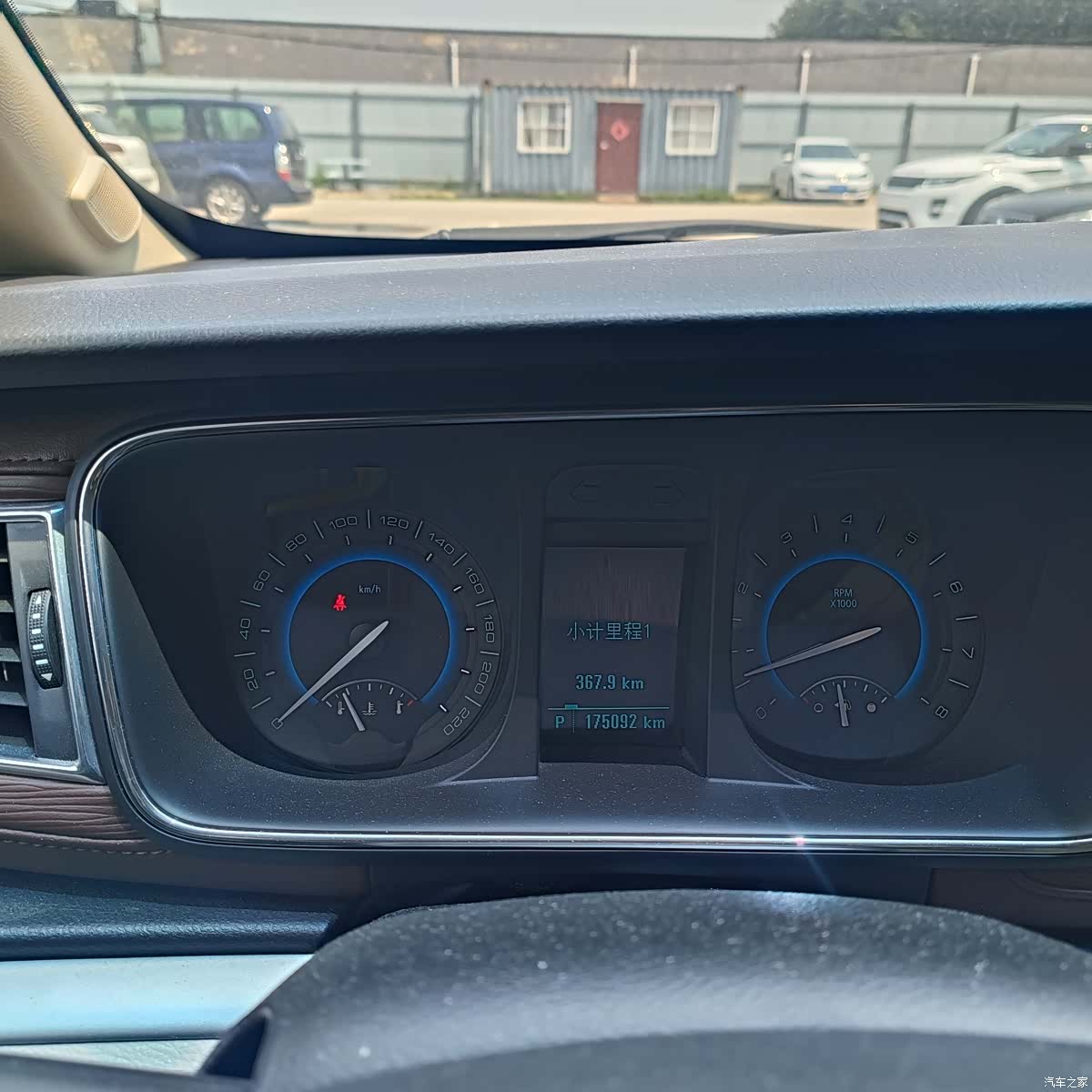Buick GL8, 2017 18