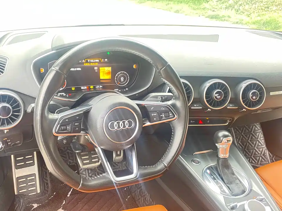 Audi TT Audi TT