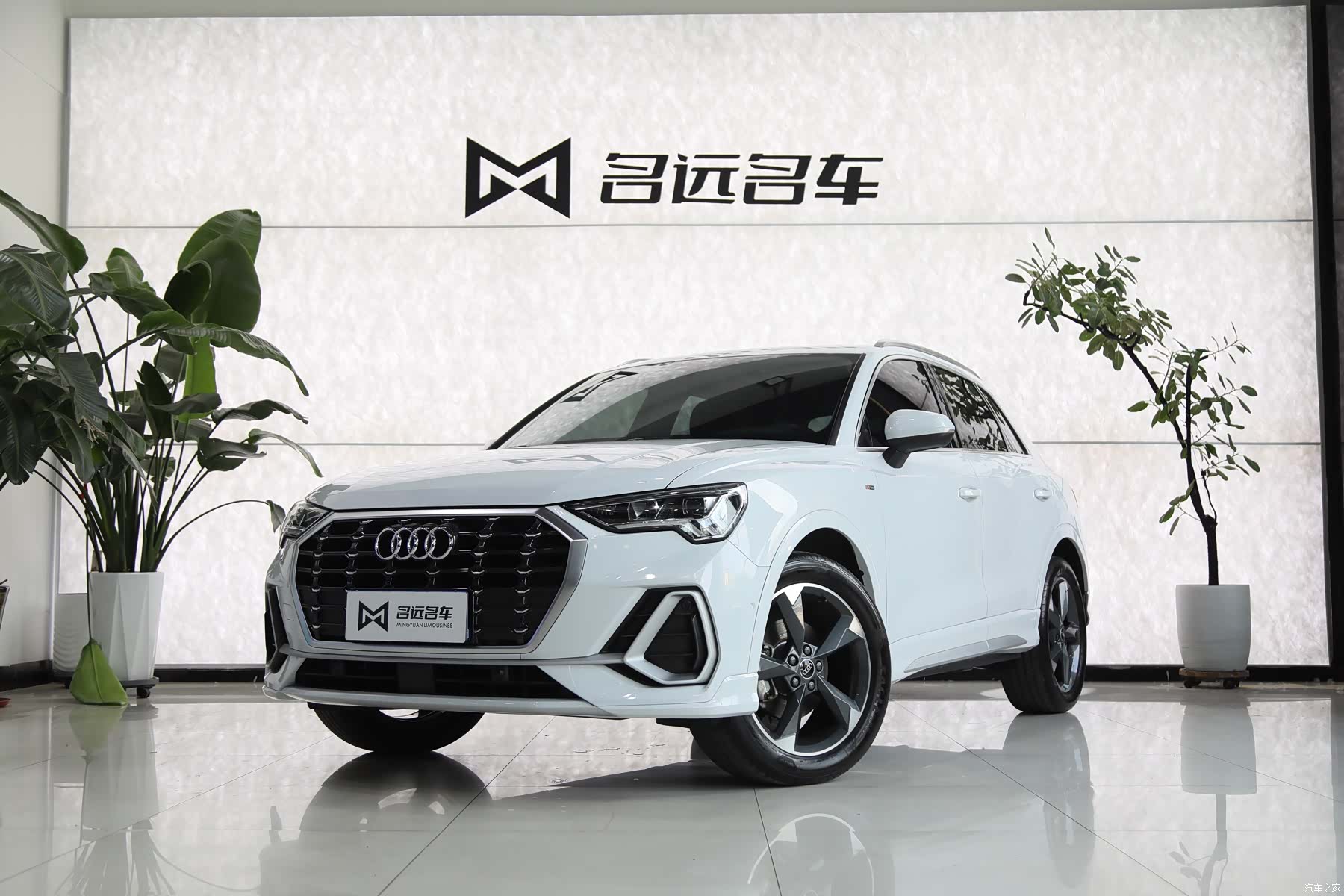 Audi Q3, 2022 1