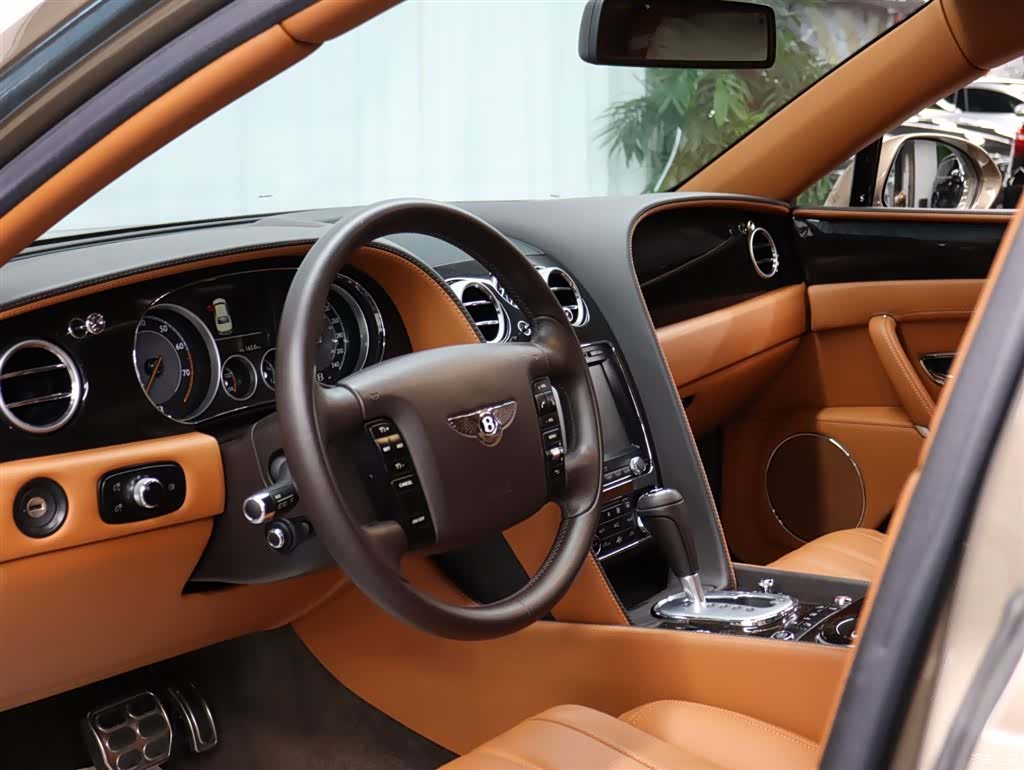 Bentley Flying Spur, 2014 8