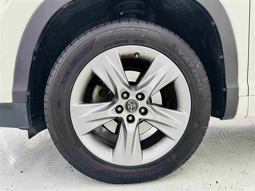 Toyota Highlander, 2017 10