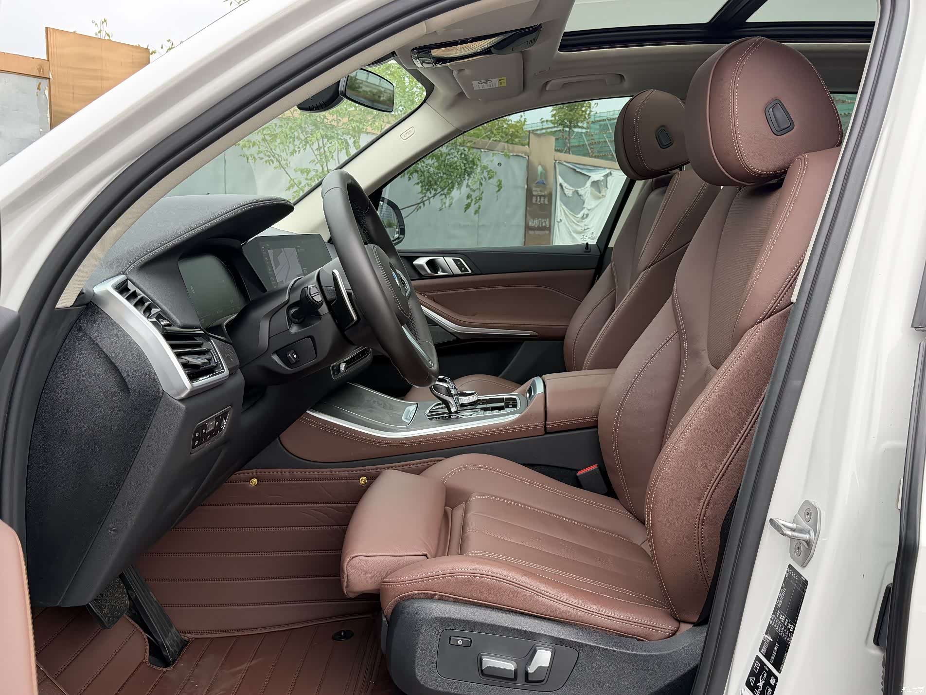 BMW X5, 2020 все фото