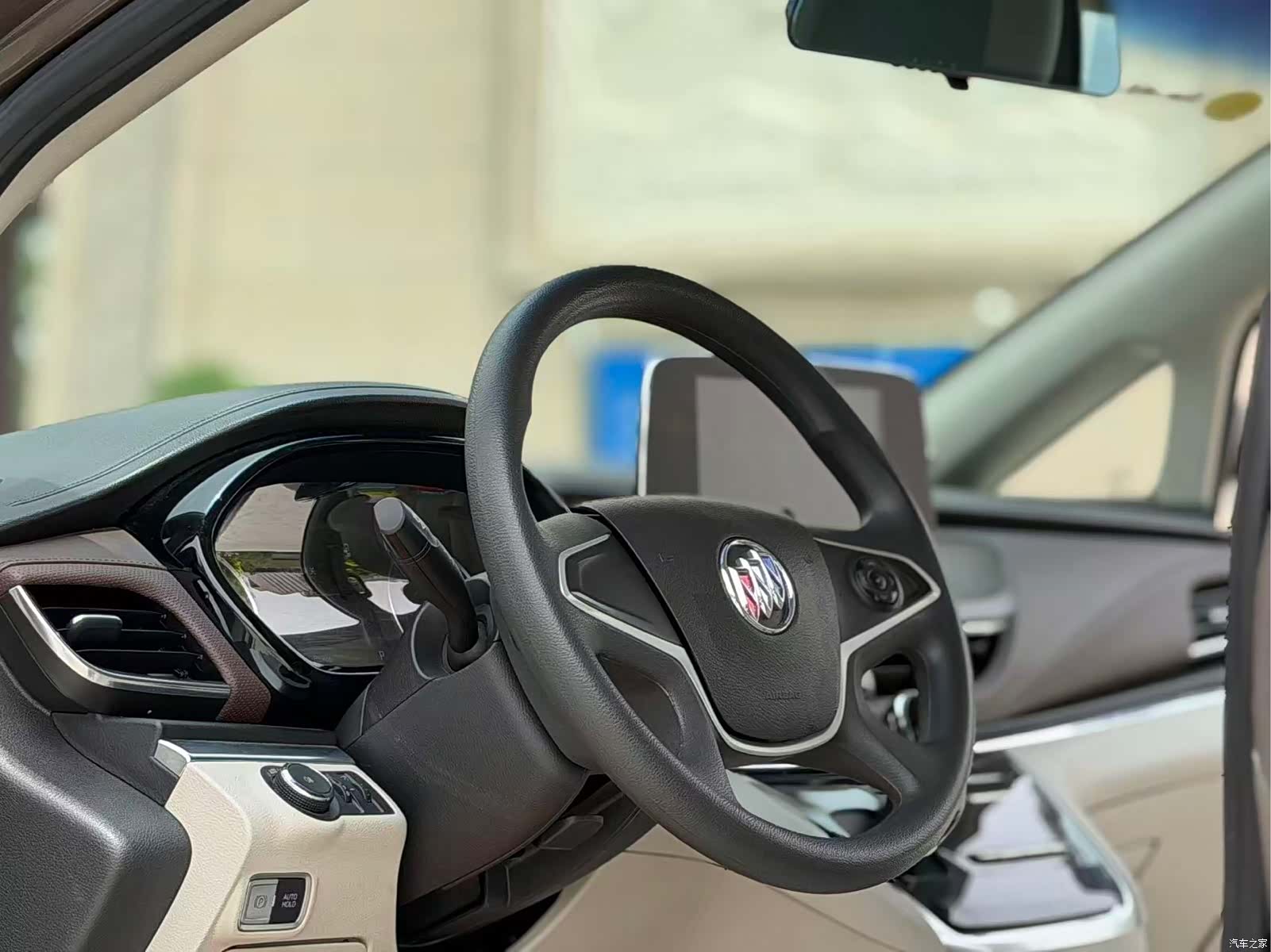 Buick GL8, 2022 4
