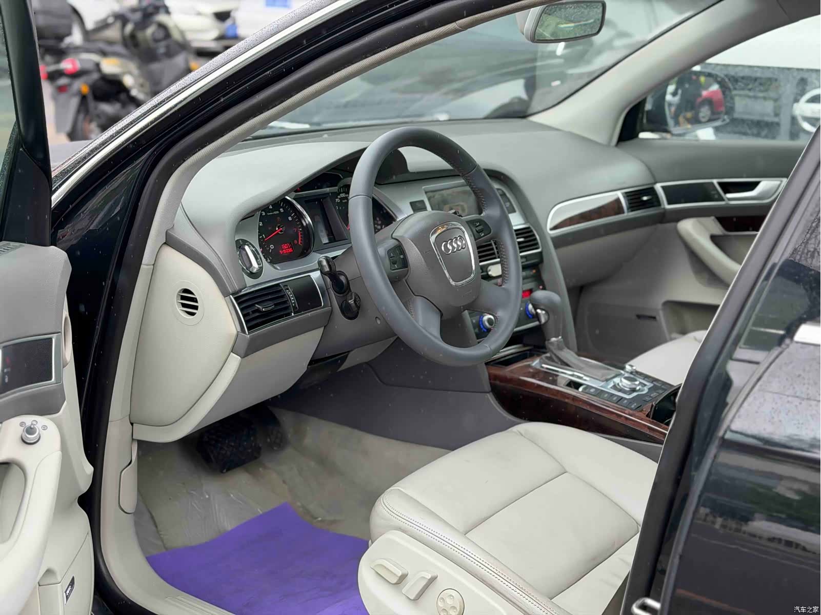 Audi A6L, 2009 4