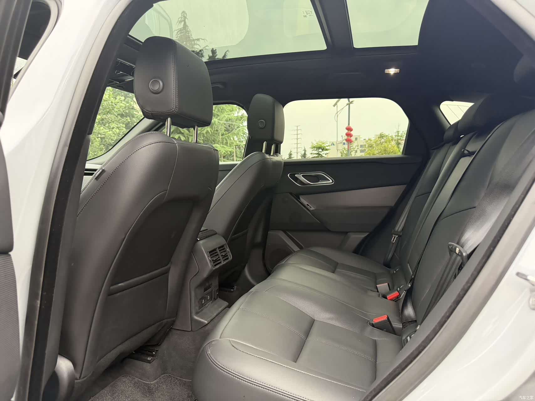 Land Rover Range Rover, 2025 все фото