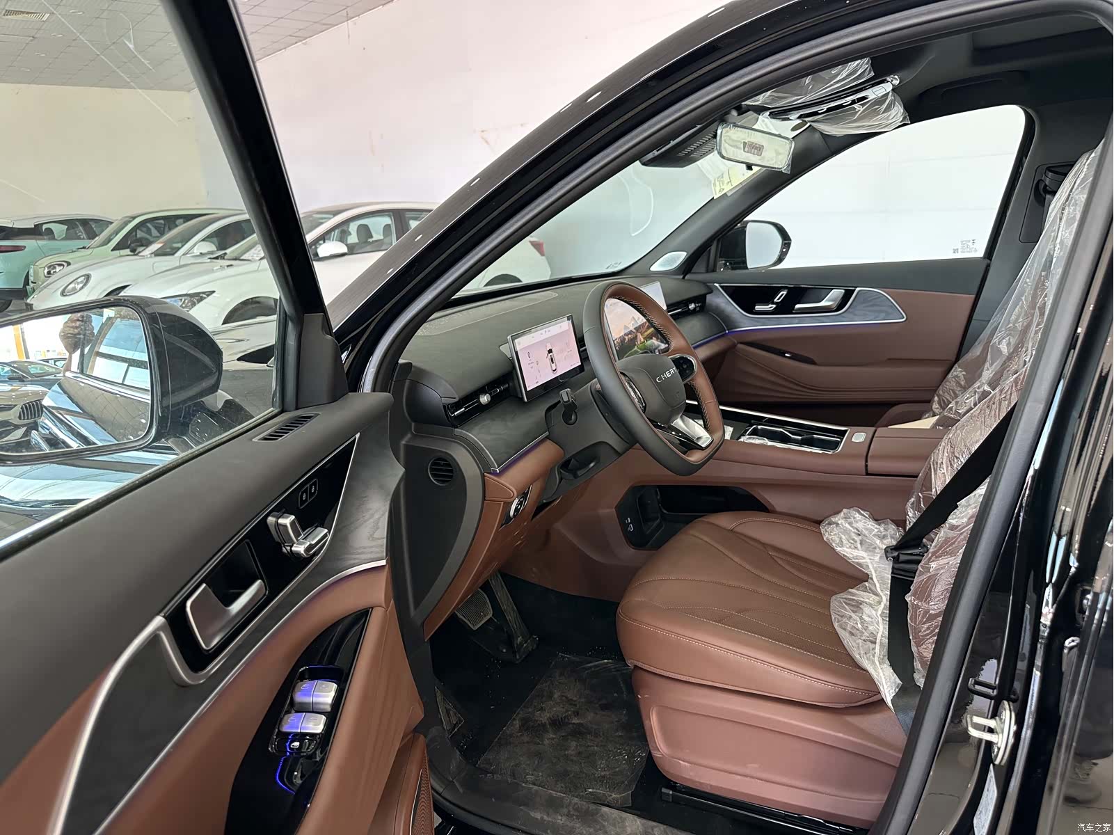 Chery Tiggo 9, 2026 4