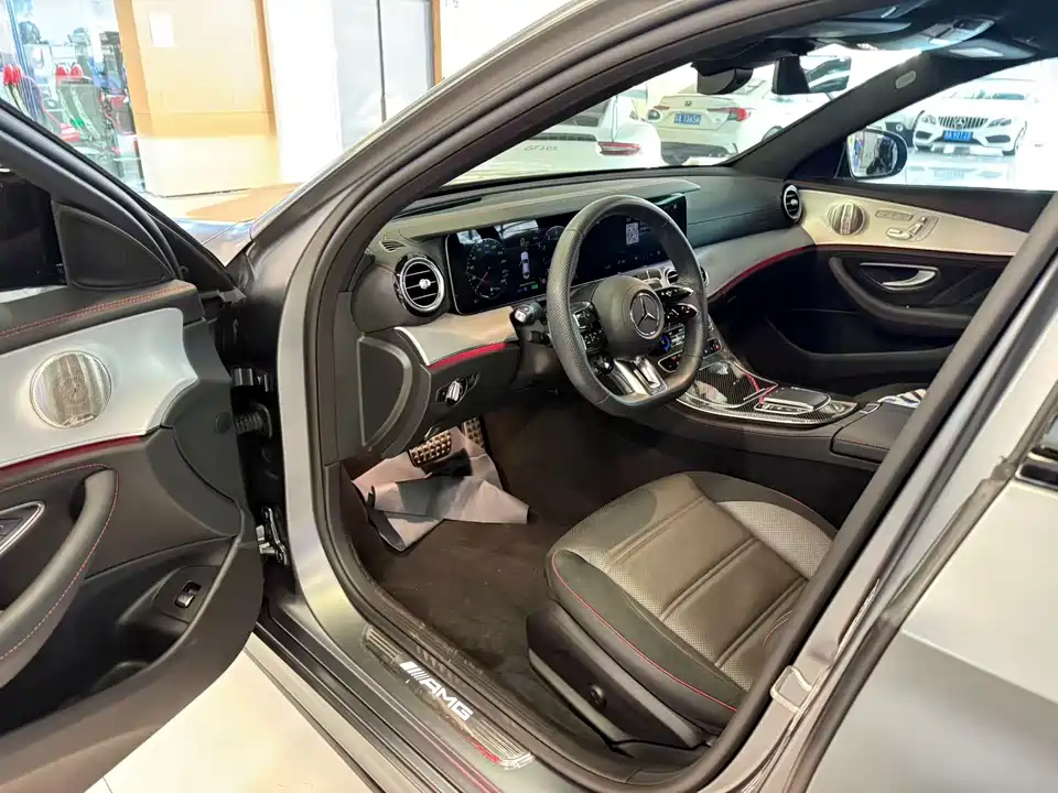 Mercedes-Benz E-class AMG Mercedes-Benz E-class AMG