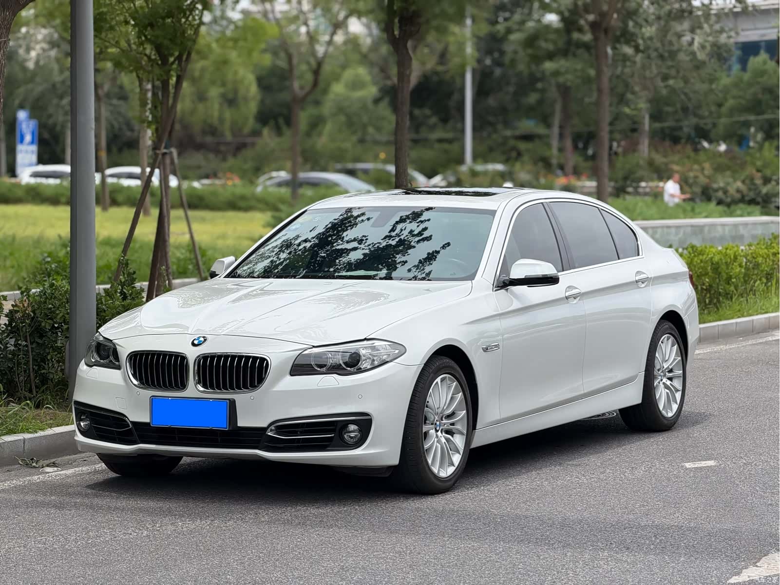 BMW 5 Series, 2015 1