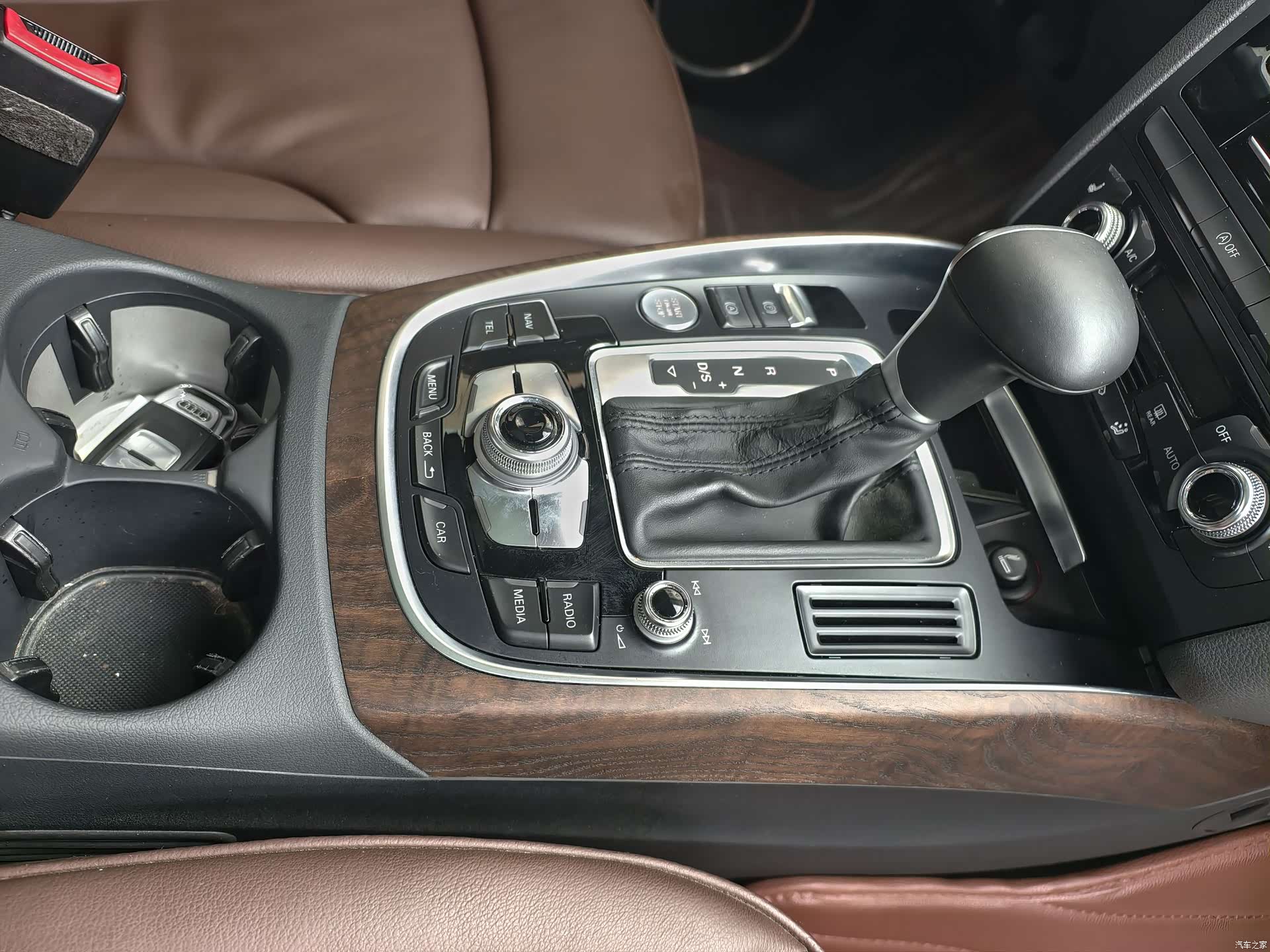 Audi Q5, 2015 26
