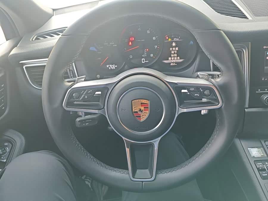 Porsche Macan 2018, фото 10
