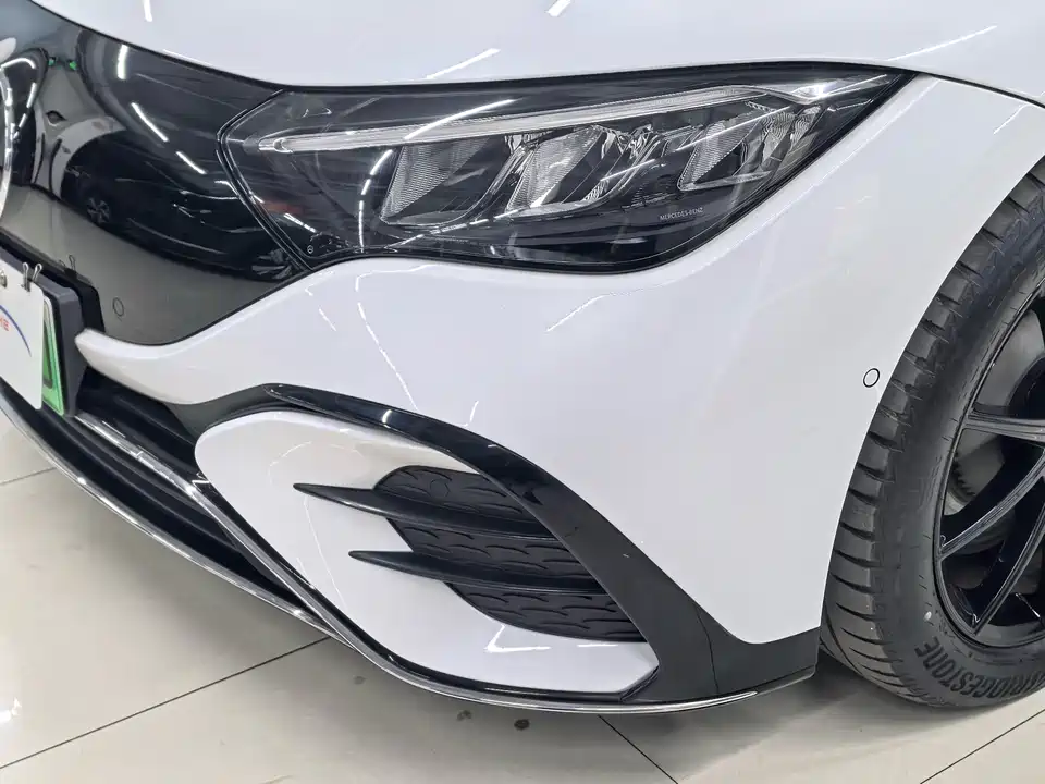 Mercedes-Benz EQE Mercedes-Benz EQE