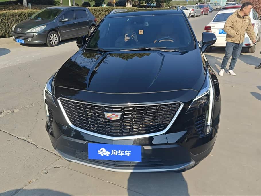 Cadillac XT4