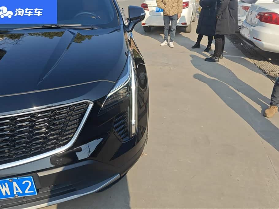 Cadillac XT4