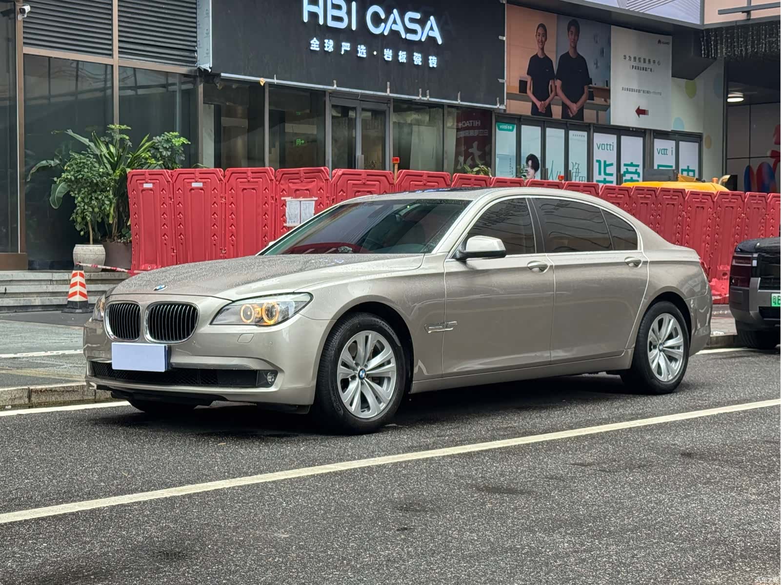 BMW 7 Series, 2011 1