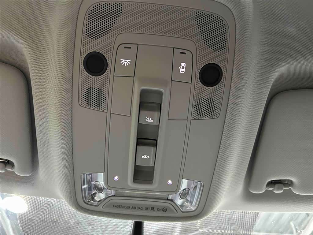 Audi Q3, 2022 8